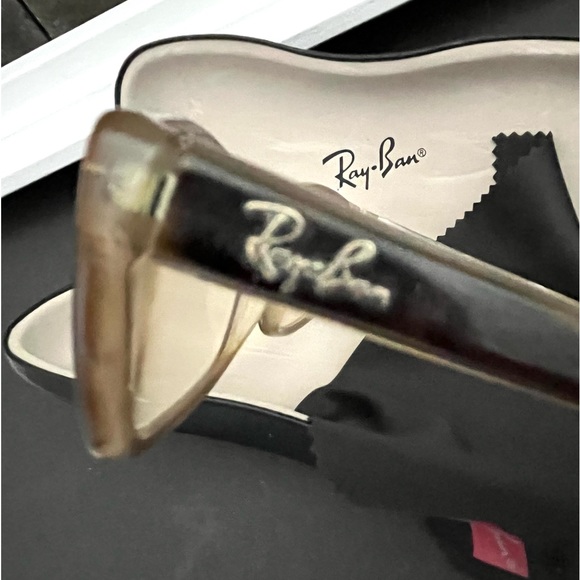RAY BAN Tortoise Frames
5265 5075 57 16 135 - Picture 4 of 7